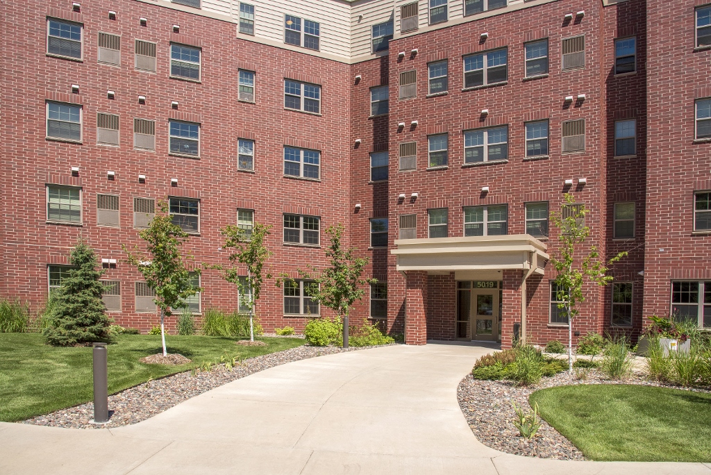 Veterans East Apartments, 5019 East 54th Street, Minneapolis, MN RentCafe